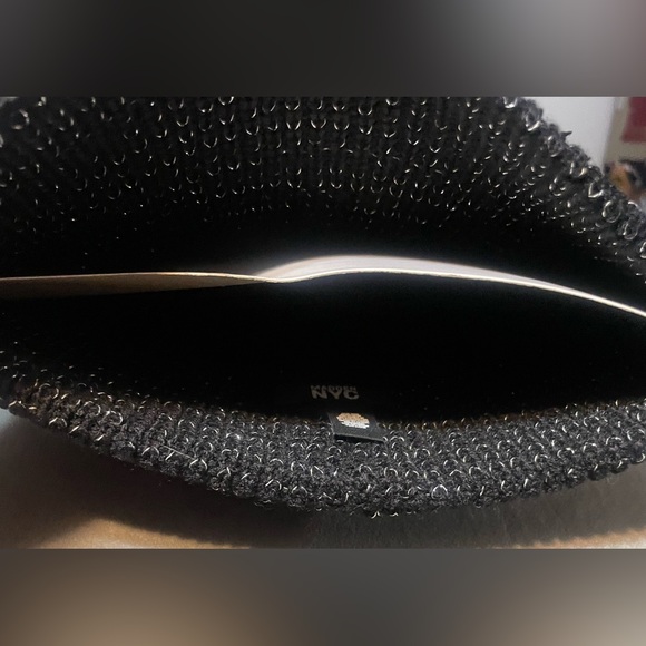 Madden NYY Black Knit Beanie with Bow Accents! NWT! - Picture 8 of 9